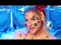 Capa da música Holidays, de Meghan Trainor