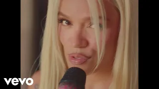 Capa da música Si Antes Te Hubiera Conocido, de Karol G