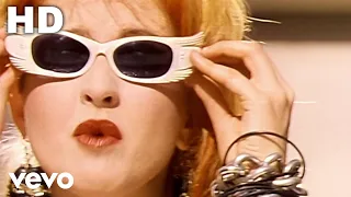Capa da música Girls Just Want To Have Fun, de Cyndi Lauper