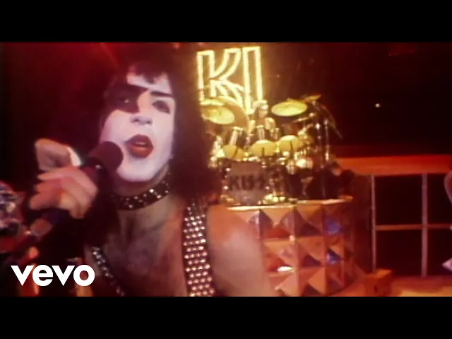 I Was Made For Lovin' You — Kiss