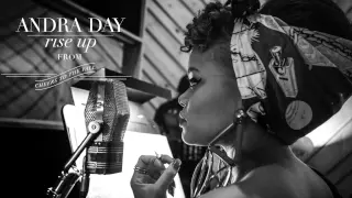 Capa da música Rise Up, de Andra Day