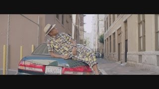 Capa da música Happy, de Pharrell Williams